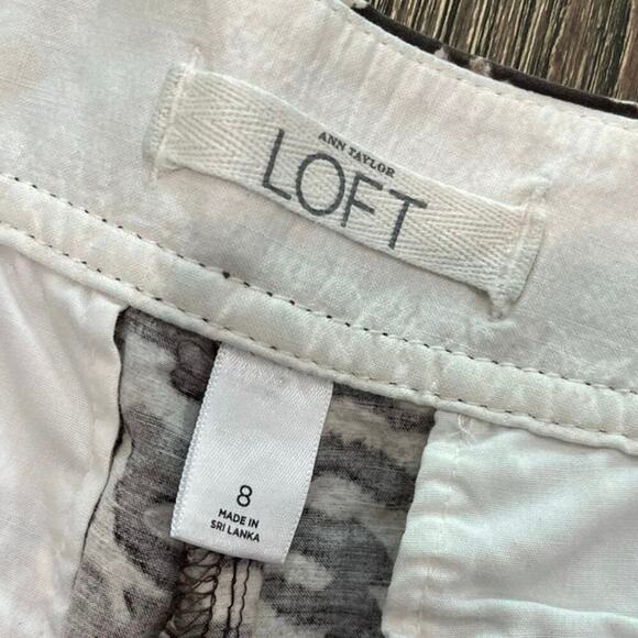Ann Taylor LOFT Chino Shorts Mid Rise Animal Print Cotton Linen Brown Size 8 - Picture 6 of 7